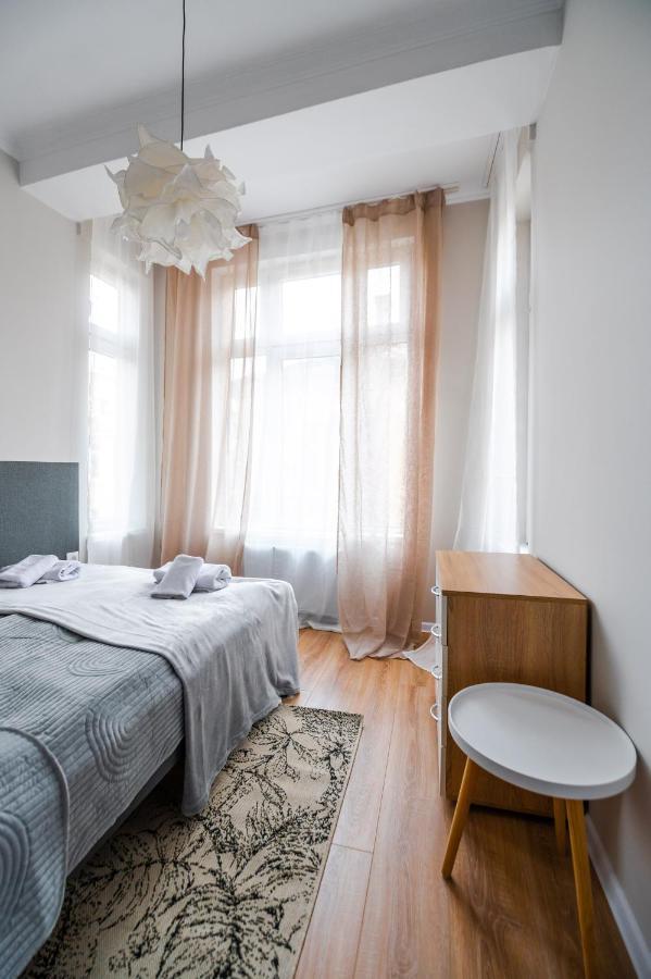 Boutique 2-bedroom In *